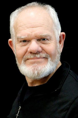 Cover image for Mark Hadlow