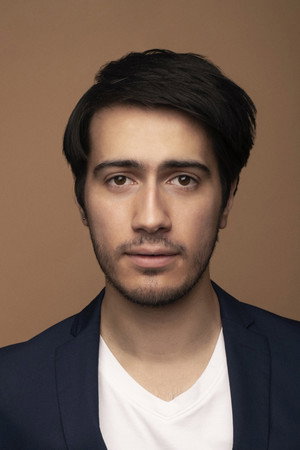 Cover image for Dario Ladani Sanchez