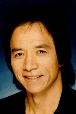 Cover image for Eric Lee