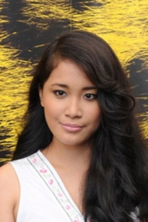 Cover image for Kim Perez