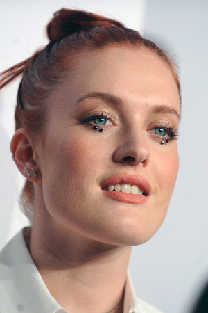 Cover image for Caroline Hjelt