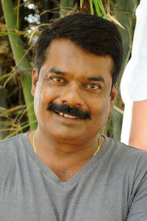 Cover image for Ravi Kale