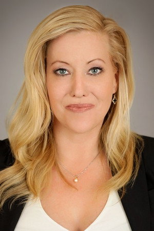 Cover image for Ariane Von Kamp