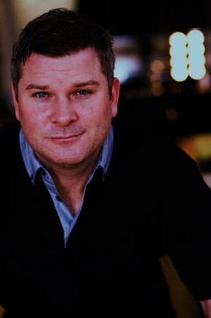 Cover image for Darren Ross