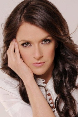 Cover image for Iliana Fox