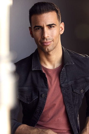Cover image for Ben Fernandez