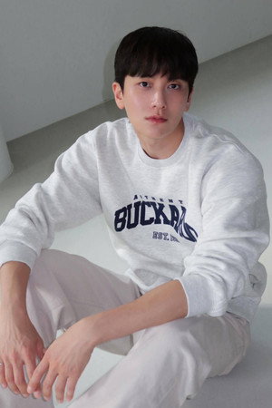 Cover image for 김흥준