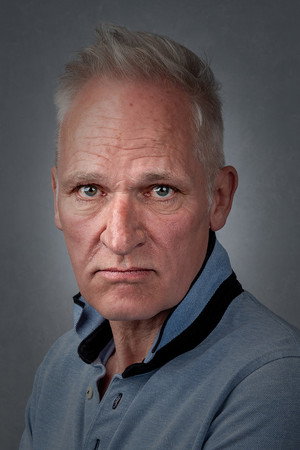 Cover image for Bastian Howard