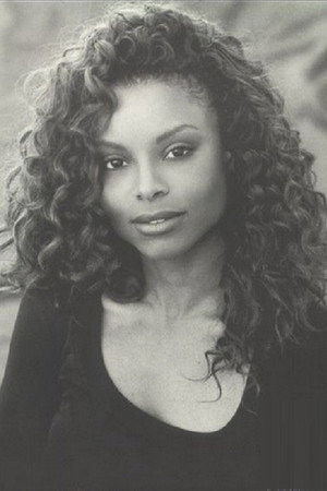 Cover image for Alexia Robinson