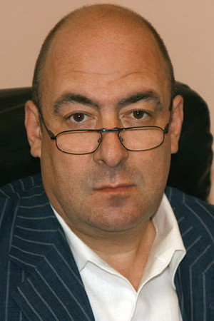 Cover image for Андрей Лукьянов