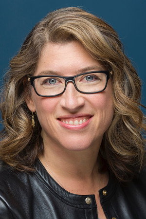Cover image for Lauren Greenfield