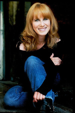 Cover image for Terri O'Neill