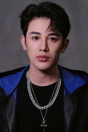 Cover image for 赵启航
