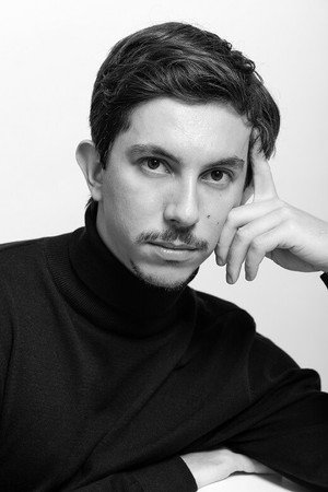 Cover image for Iván López