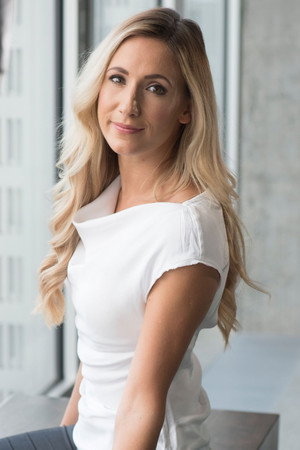 Cover image for Amy Irons