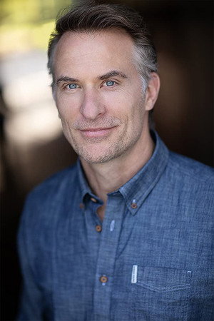 Cover image for David Whiteley