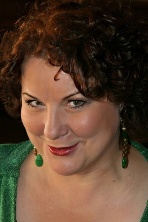Cover image for Larisa Kalpokaitė