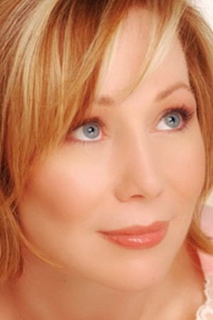 Cover image for Holly Cross Vagley