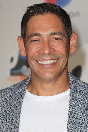 Cover image for Johnny Lozada