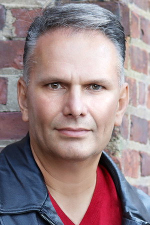 Cover image for Tommy Bayiokos