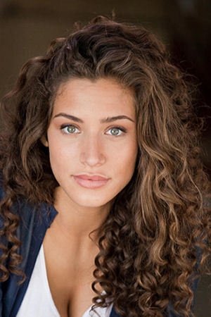 Cover image for Manon Azem
