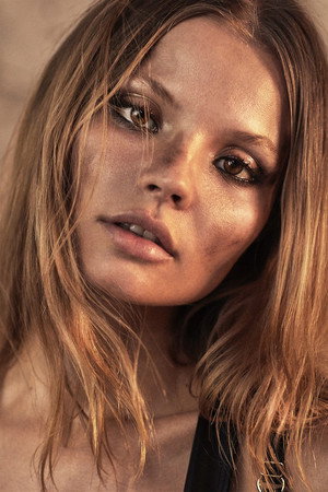 Cover image for Magdalena Frackowiak