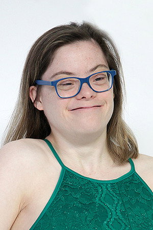 Cover image for Gloria Ramos