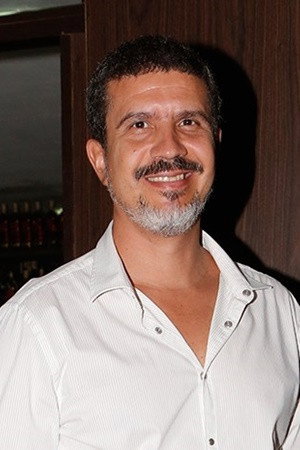 Cover image for André Câmara