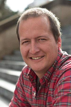 Cover image for Andrew Martin