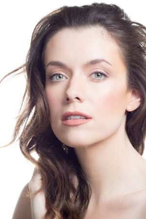 Cover image for Ashlynn Yennie