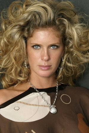 Cover image for Rachel Hunter