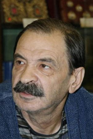 Cover image for Илья Олейников