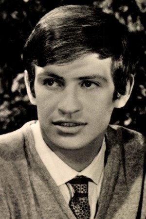 Cover image for Milutin Mićović