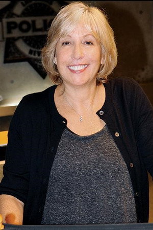 Cover image for Carol Mendelsohn