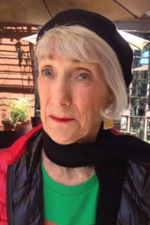 Cover image for Polly Lou Livingston