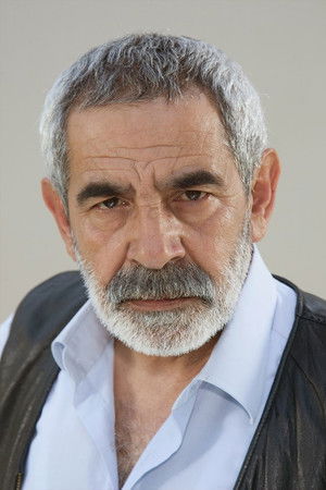 Cover image for Turgay Tanülkü
