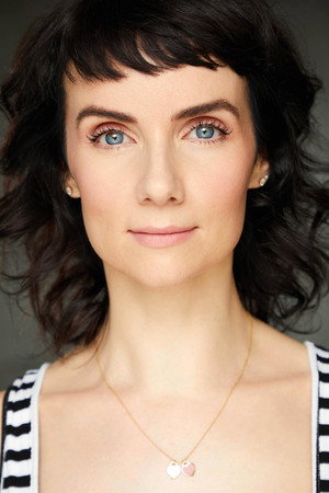 Cover image for Victoria Summer