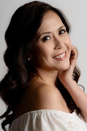Cover image for Rachel Alejandro