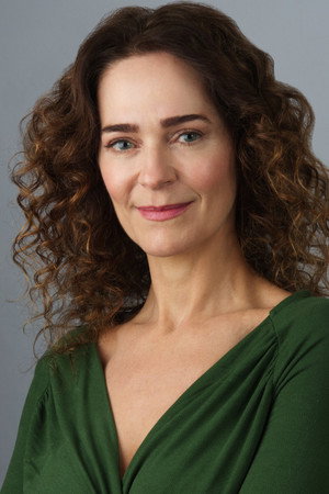 Cover image for Adriana Rabelo