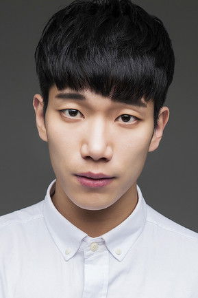 Cover image for 김경남