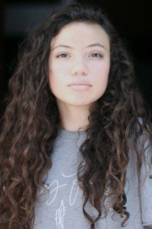 Cover image for Isabela Costine