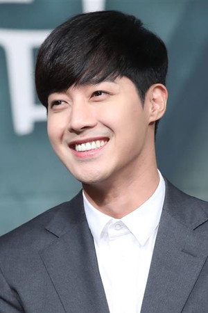 Cover image for 김현중