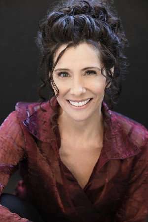 Cover image for Michele Farbman