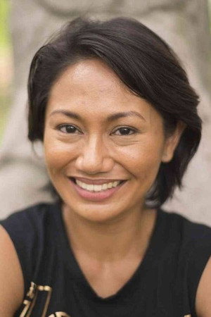 Cover image for Angeli Bayani