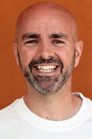 Cover image for Julien Arruti