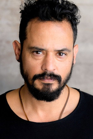 Cover image for Adrian Quiñonez