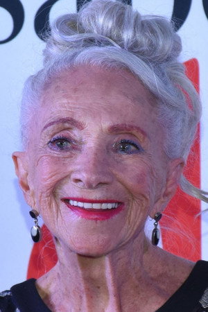 Cover image for Tara Parra