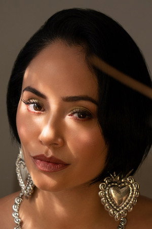 Cover image for Maya Zapata