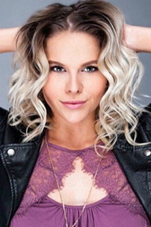 Cover image for Brooke Bowe