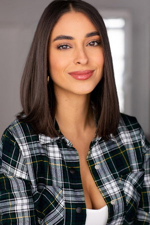 Cover image for Kiara Gomez Glad Bak